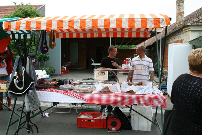 001_pfingstmarkt_2011